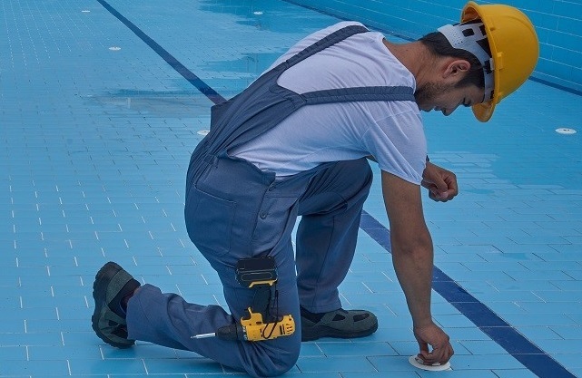 אישור קונסטרוקטור להקמת בריכה - בדיקה הנדסית לפני הוספת עומס על המבנה - ברנ הנדסה