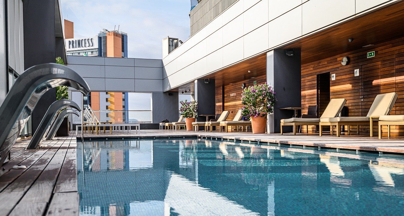 תכנון קונסטרוקציה לבריכה - לא רק אישור, אלא תהליך הנדסי מלא - ברנ הנדסה